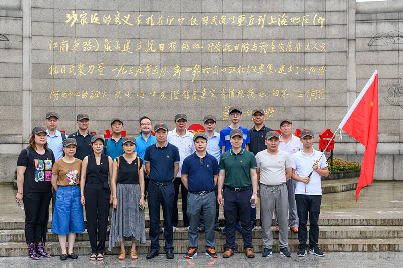 麥點彩印黨支部開展“重溫誓詞，不忘初心，牢記使命”主題黨日活動